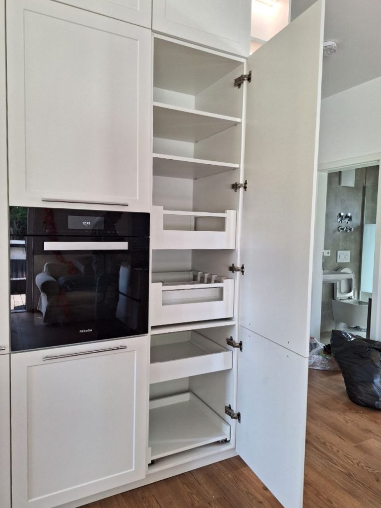 Lakierowane fronty MDF w kuchni na wymiar